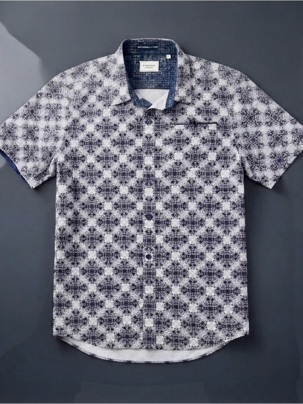 7 Diamonds "Pray 4 Love" 4-Way Stretch Short Sleeve Button-Down Shirt